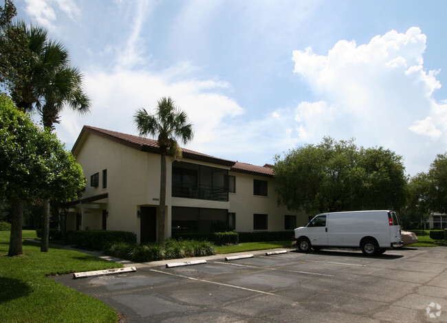 Building Photo - The Gardens at Palm Aire