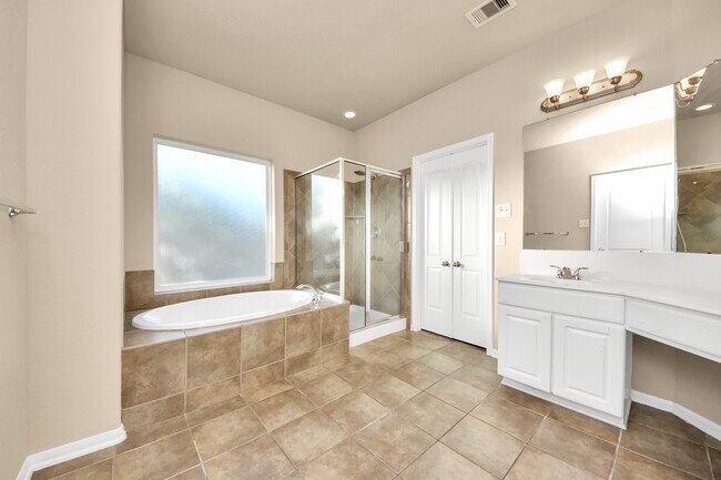 Building Photo - 19003 Piper Hill Ln