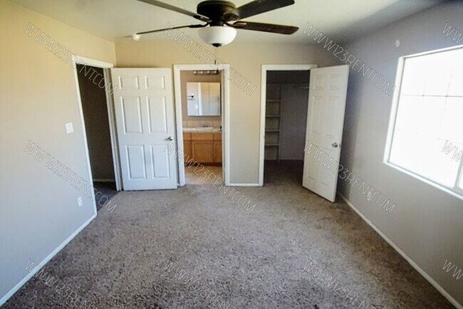 Building Photo - 3BD/ 2BTH SINGLE FAMILY HOME CALIFORNIA CITY