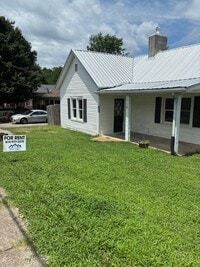 Building Photo - Cozy 3 Bedroom Home in Clarksville!