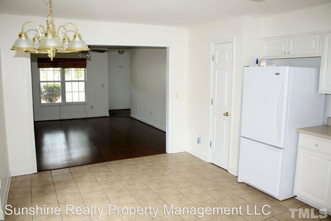 Building Photo - 2 br, 2 bath House - 407 McKinley Place