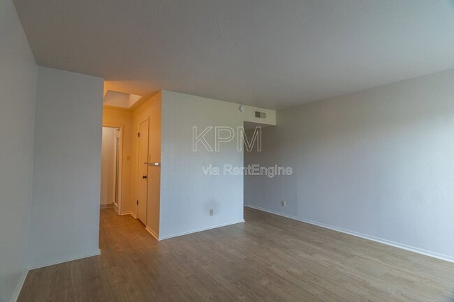 Building Photo - 3630 Mill Springs Dr