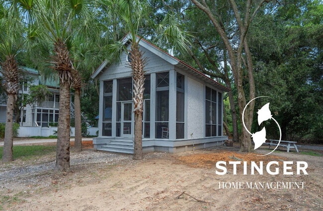 Building Photo - 130 Bartram Dr