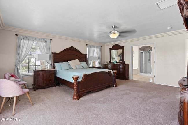 Building Photo - 1091 Los Moros Dr
