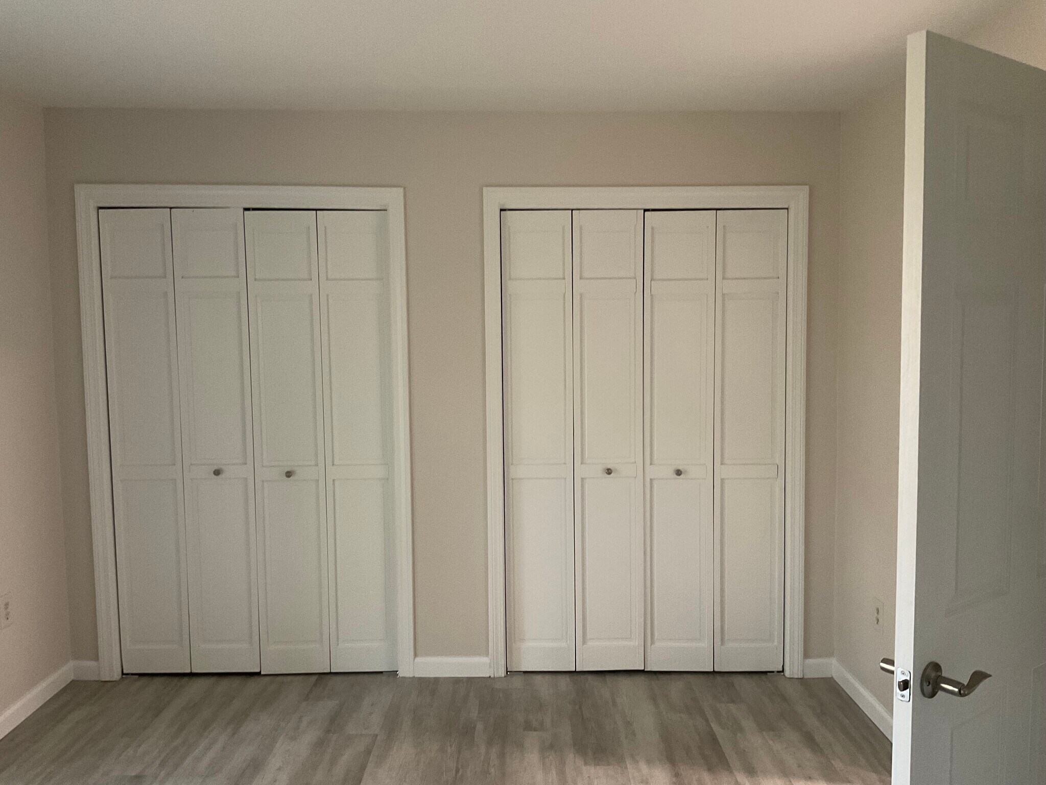 Building Photo - 1271 Washington St