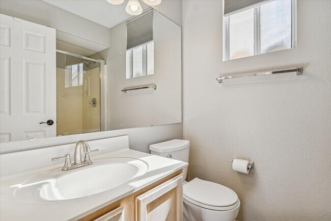 Building Photo - 16666 S 21st St