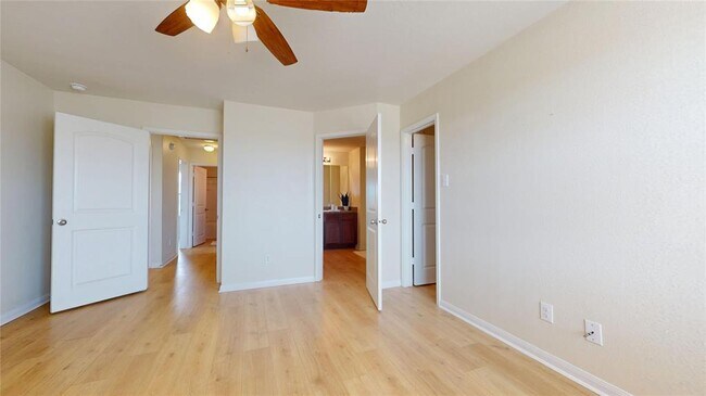 Building Photo - 2429 Regatta Ln