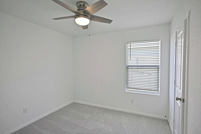 Building Photo - 1838 Musk Rose