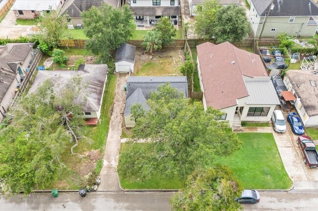 Building Photo - 3530 Griggs Rd