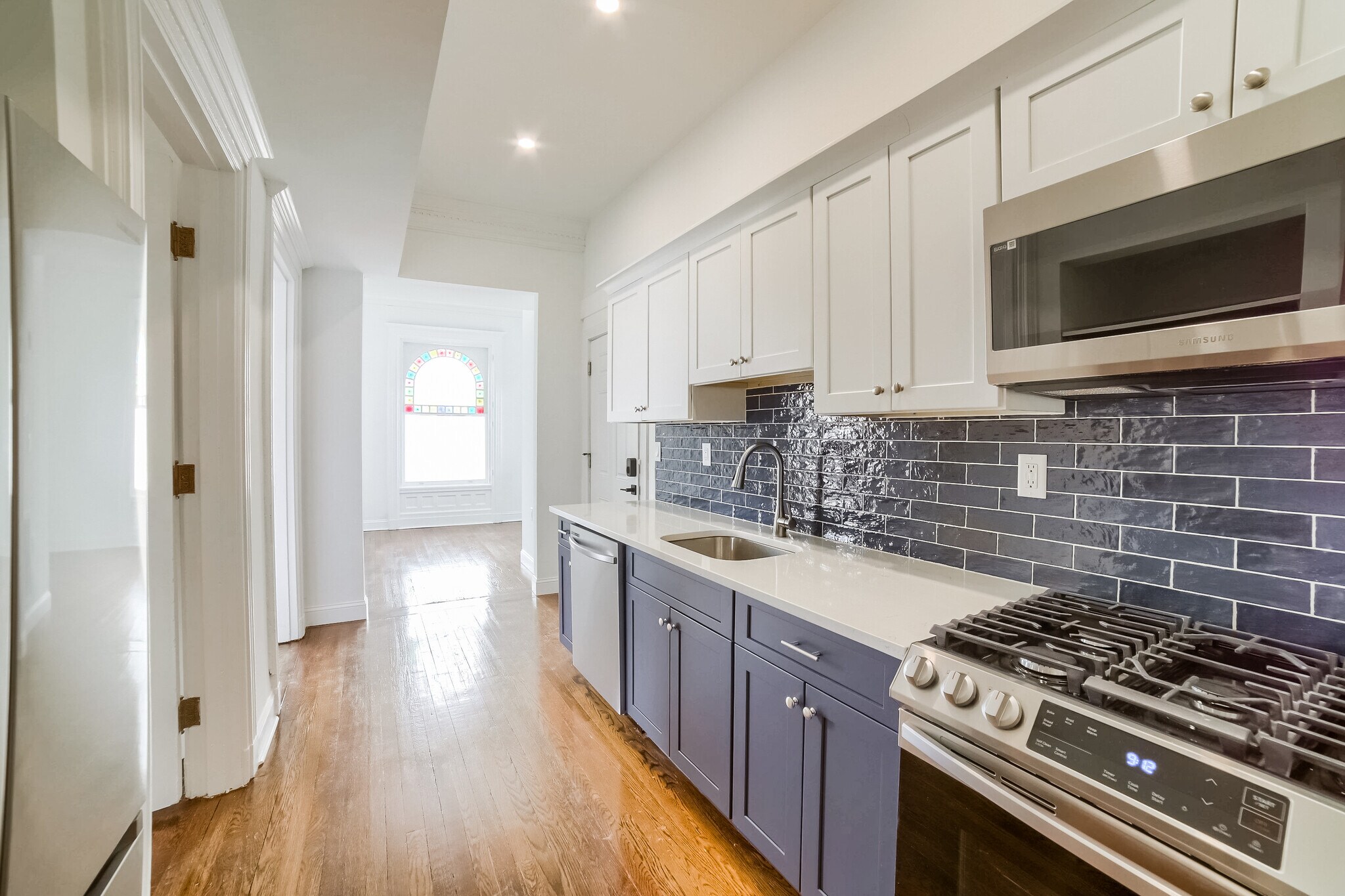 Kitchen - 495 Orange St