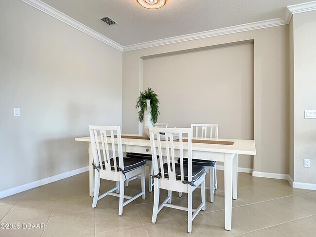 Building Photo - 321 Compass Rose Dr