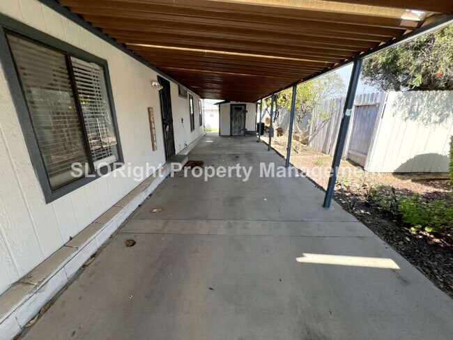 Building Photo - AVAILABLE SEPTEMBER - MOVE IN SPECIAL RATE- 55+ Community - 2 Bed / 2 Bath