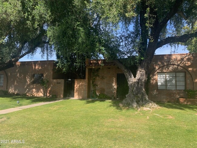 Building Photo - 3634 E Monterosa St