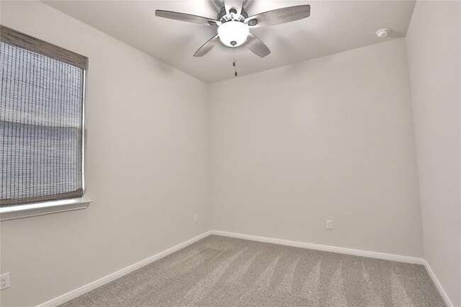 Building Photo - 110 Mooncoin Dr