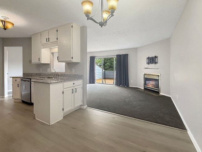 Building Photo - 14393 Estates Ave