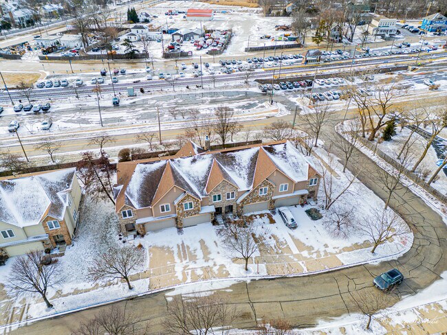 Building Photo - 2640 Chelsey St