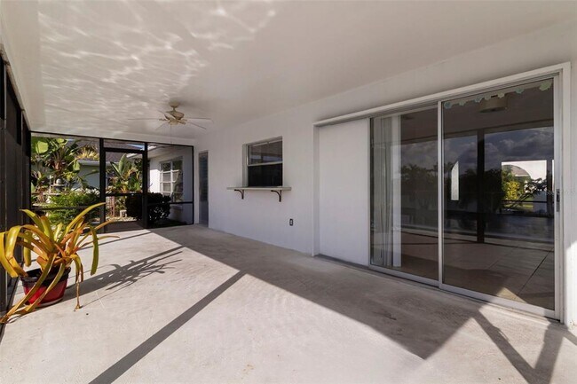 Building Photo - 1708 Claw Ct