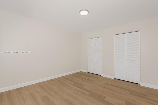 Building Photo - 11125 SW 132nd Ct