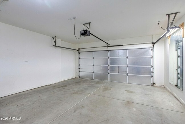 Building Photo - 8242 S Hidden Trail Ct