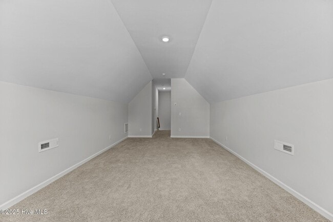 Building Photo - 1001 Tawney Trce