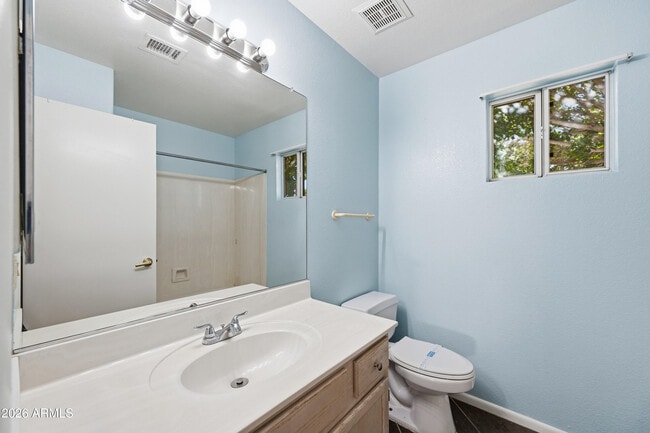 Building Photo - 5011 W Kristal Way