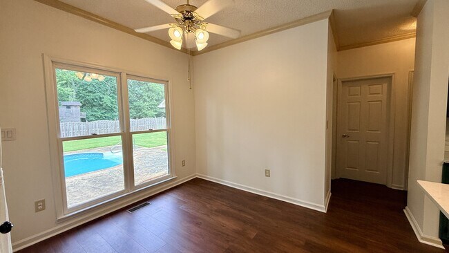 Building Photo - 113 Nobleton Ln NW