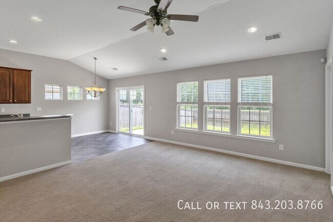Building Photo - 126 Mayfield Dr