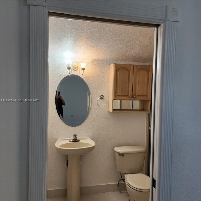 Building Photo - 8075 SW 107th Ave