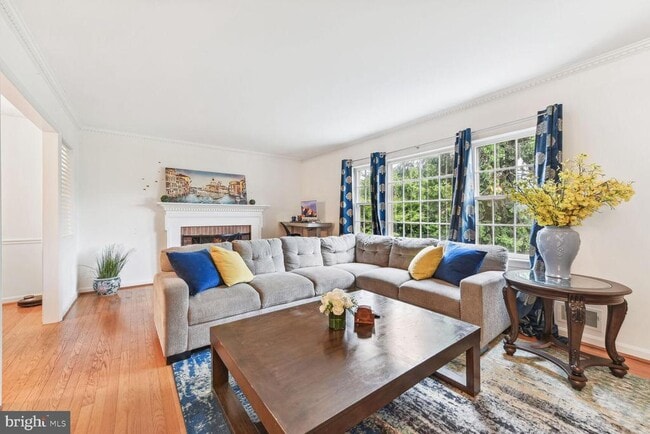 Building Photo - 6719 Baron Rd