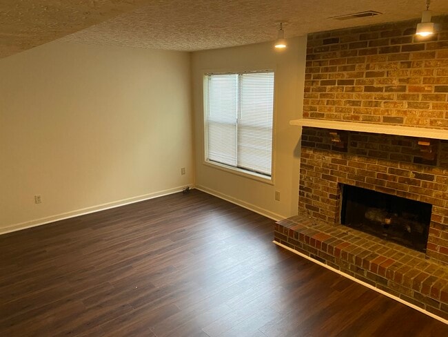 Building Photo - 897 Ventnor Pl SW