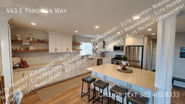 Building Photo - 443 E Parowan Way