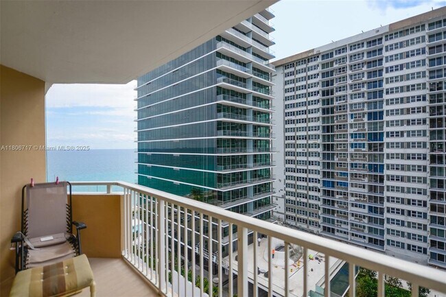 Building Photo - 1980 S Ocean Dr