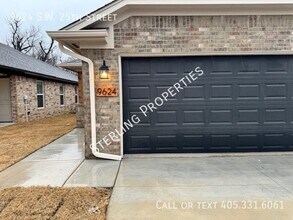 Building Photo - 9624 SW 25th St