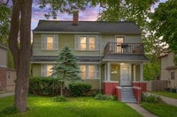 Building Photo - 139 Draper Ave