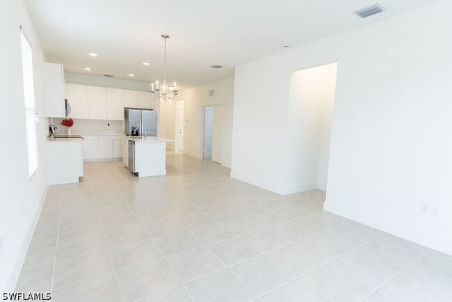 Building Photo - 5554 Cassidy Ln