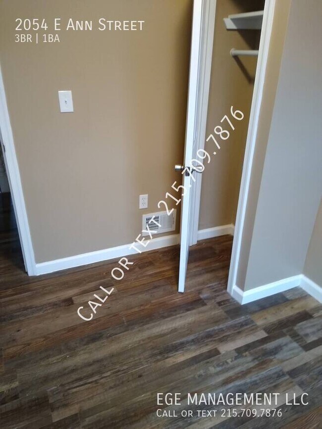 Building Photo - 2054 Ann St