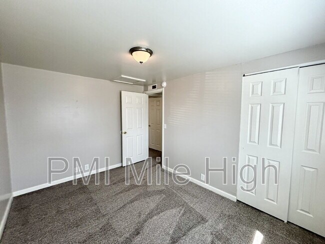 Building Photo - 7221 Canosa Ct