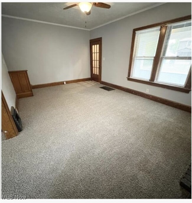 Building Photo - 1103 Estelle Ct SE