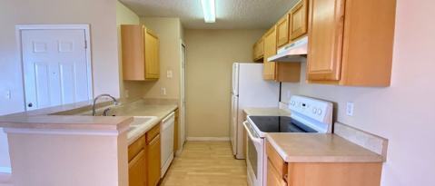 Building Photo - 2131 Cascades Blvd