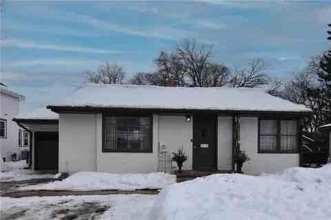 Primary Photo - 1611 Mary St