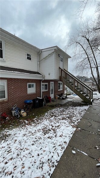 Building Photo - 814 Green St