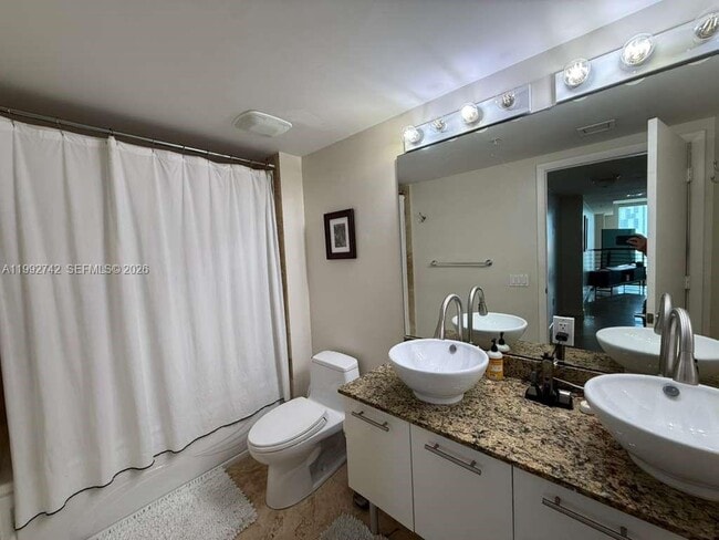 Building Photo - 41 SE 5th St