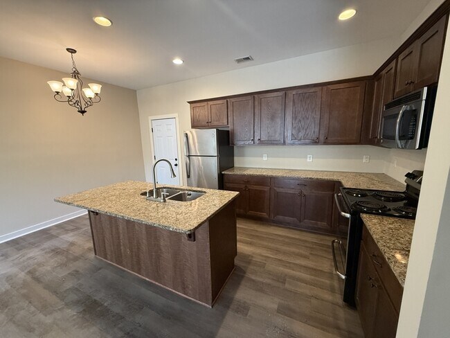 Building Photo - 20478 Castle Rdg Rd