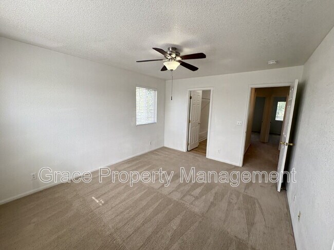 Building Photo - 5770 N Argonne St