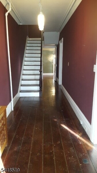 Building Photo - 315 2nd St