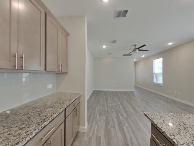 Building Photo - 1569 Palo Verde Wy