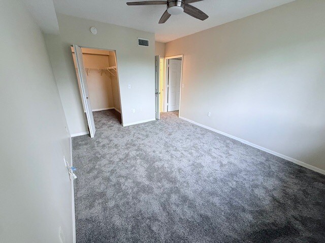 Building Photo - 1610 N 42ND Cir