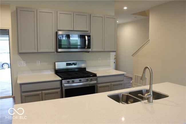 Building Photo - 14270 Bay Willow Dr