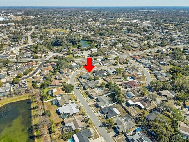 Building Photo - 7012 Pin Cherry Ln