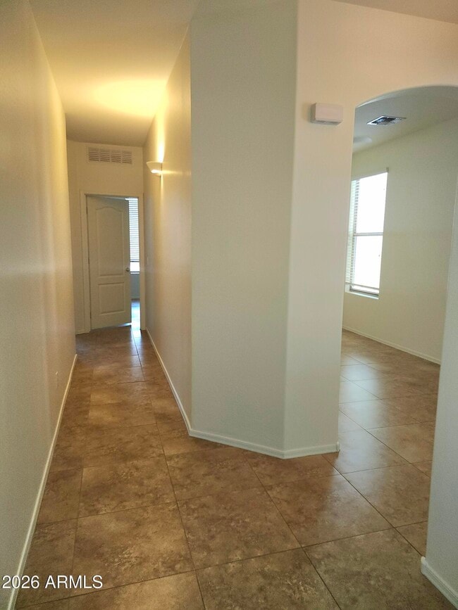 Building Photo - 17938 W Port Royale Ln